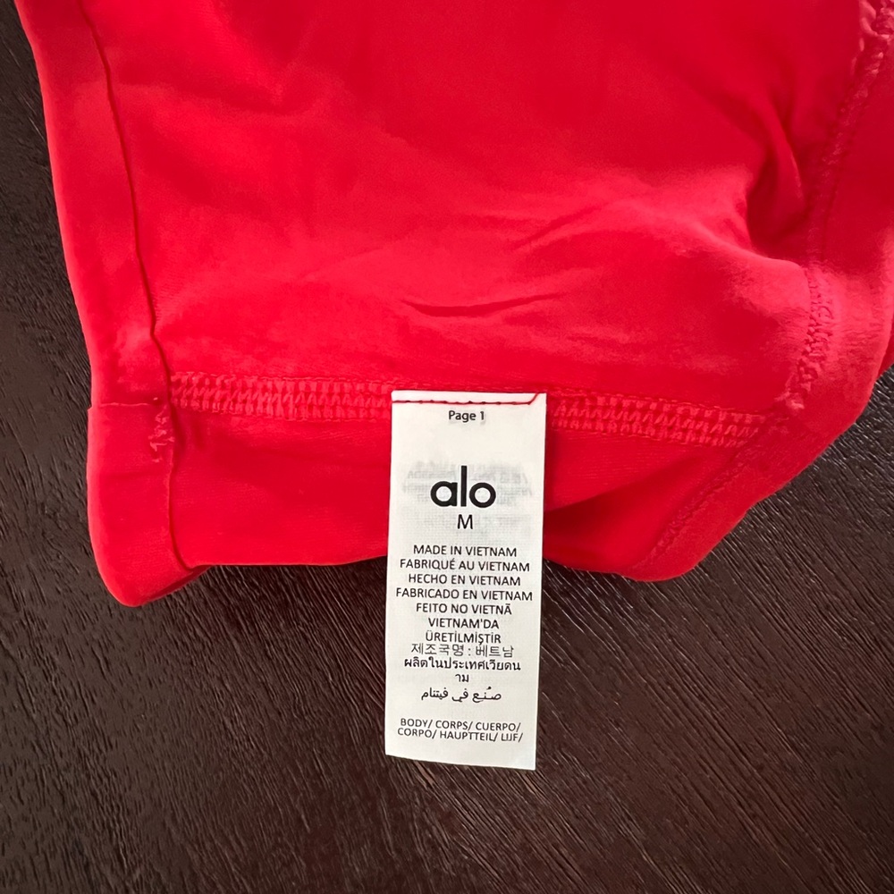 ALO Yoga Red Racerback Sports Bralette plus biker shorts. Selling as a set - Picture 9 of 13